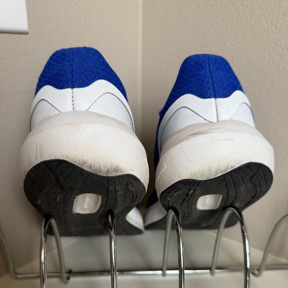 Adidas sneakers, men's/teen size 7 - Picture 3 of 6